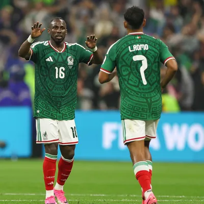 Romo sale en defensa de Quiñones y aclara su "berrinche" tras el partido ante Inglaterra