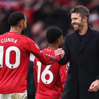Pronósticos Manchester United vs Tottenham: duelo de gigantes en crisis