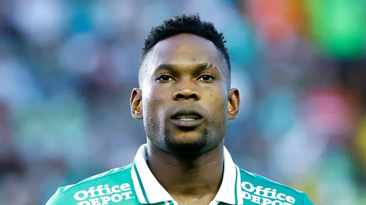 Díber Cambindo no juega con León ante Xolos