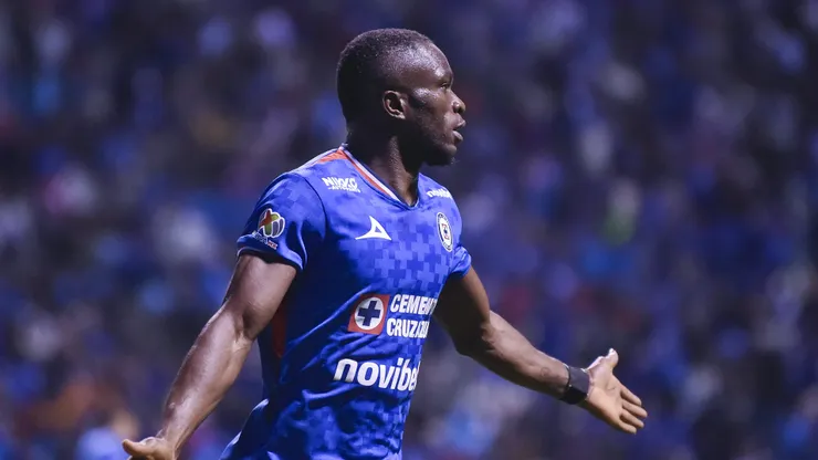 Christian Ebere, a la banca ante Toluca.