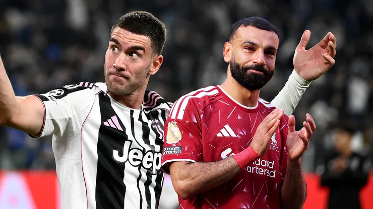 Dusan Vlahovic y Mohamed Salah siguen sin equipo