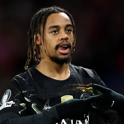 Liverpool busca fichar a Bradley Barcola: la cifra millonaria que demanda PSG