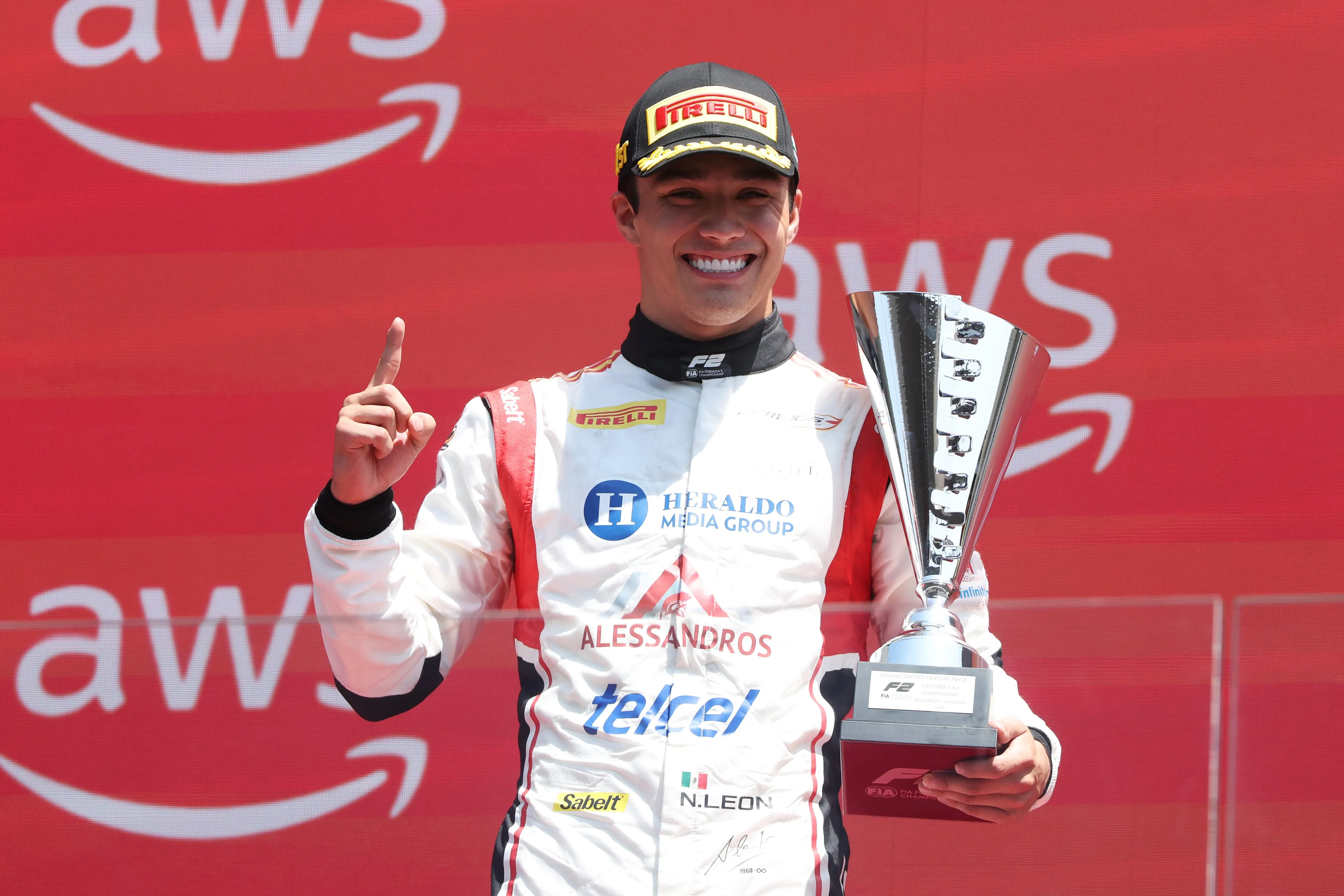 Noel León, en el podio de Hungaroring (@Formula2)