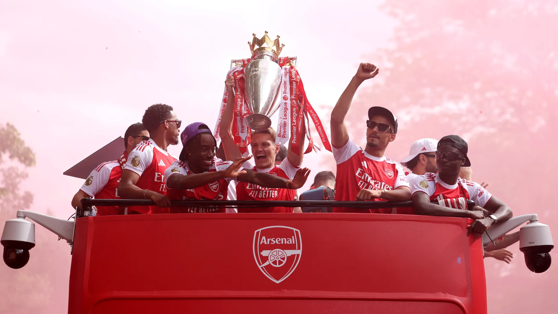Arsenal buscara defender el título conseguido en la Premier League. (GETTY IMAGES)