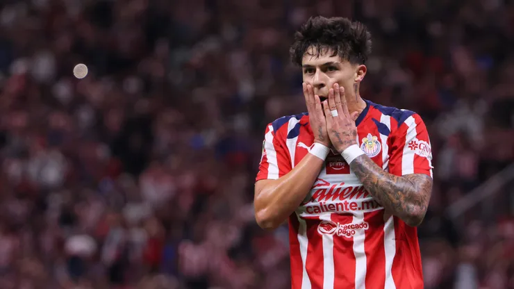 Chivas dejará ir a su delantero a Colombia