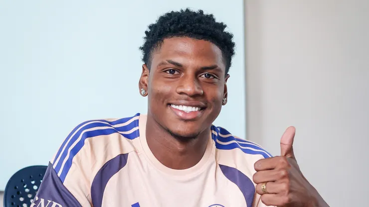 Perea no juega ante Santos Laguna.