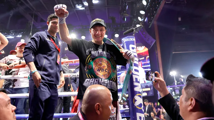 William Zepeda espera concretar un duelo con Vaquero Navarrete.