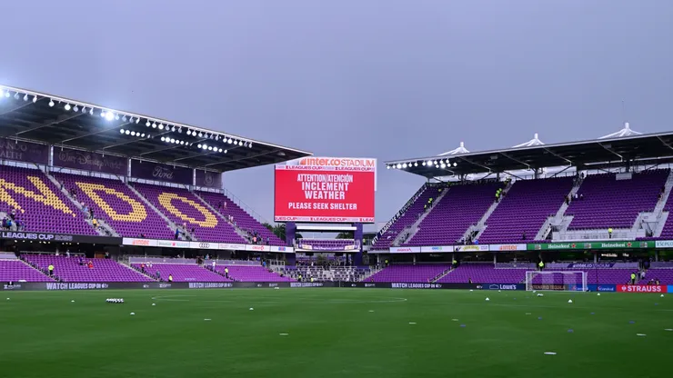 Partido demorado en Orlando.