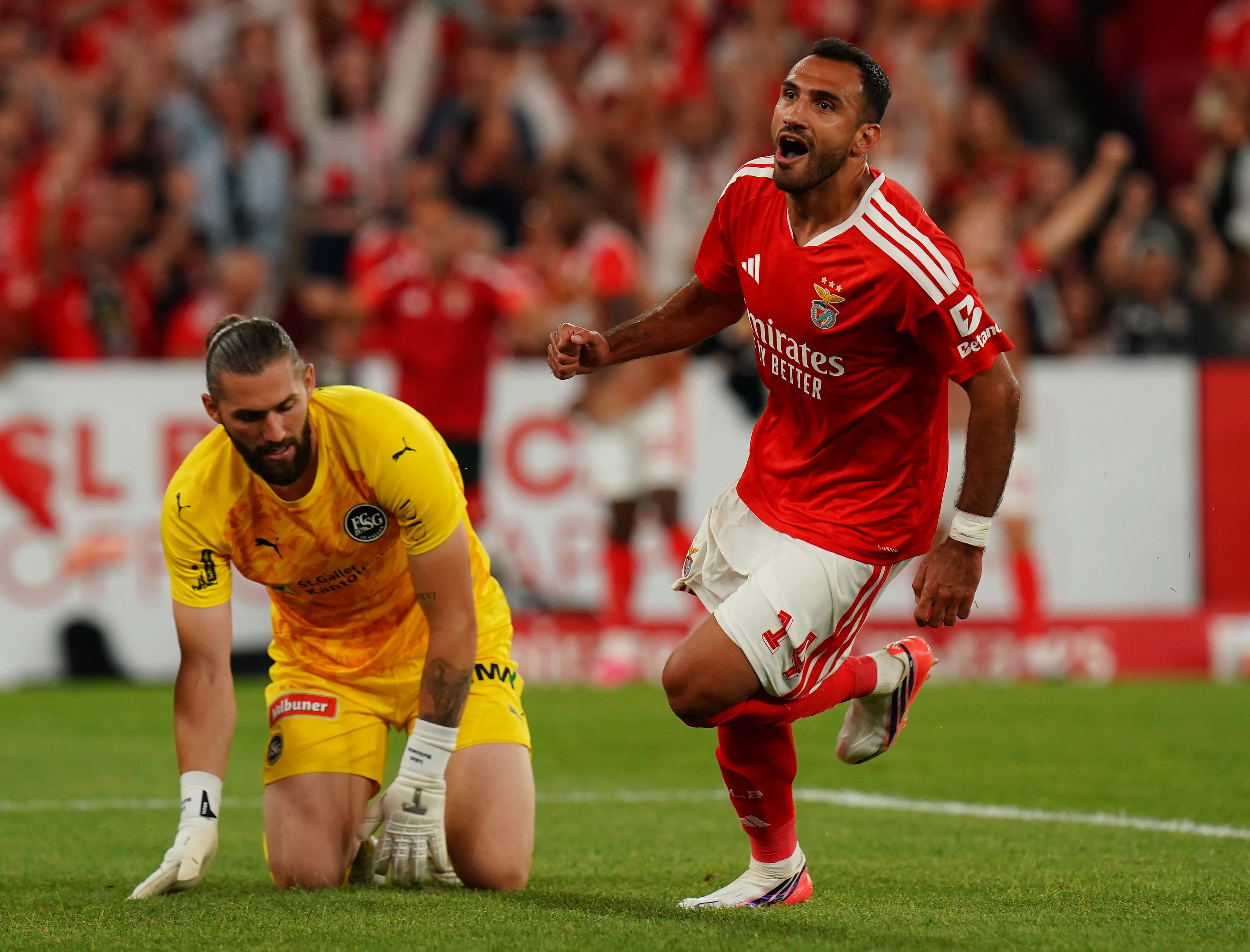 Vangelis Pavlidis le marcó cuatro goles a St. Gallen (Getty Images)