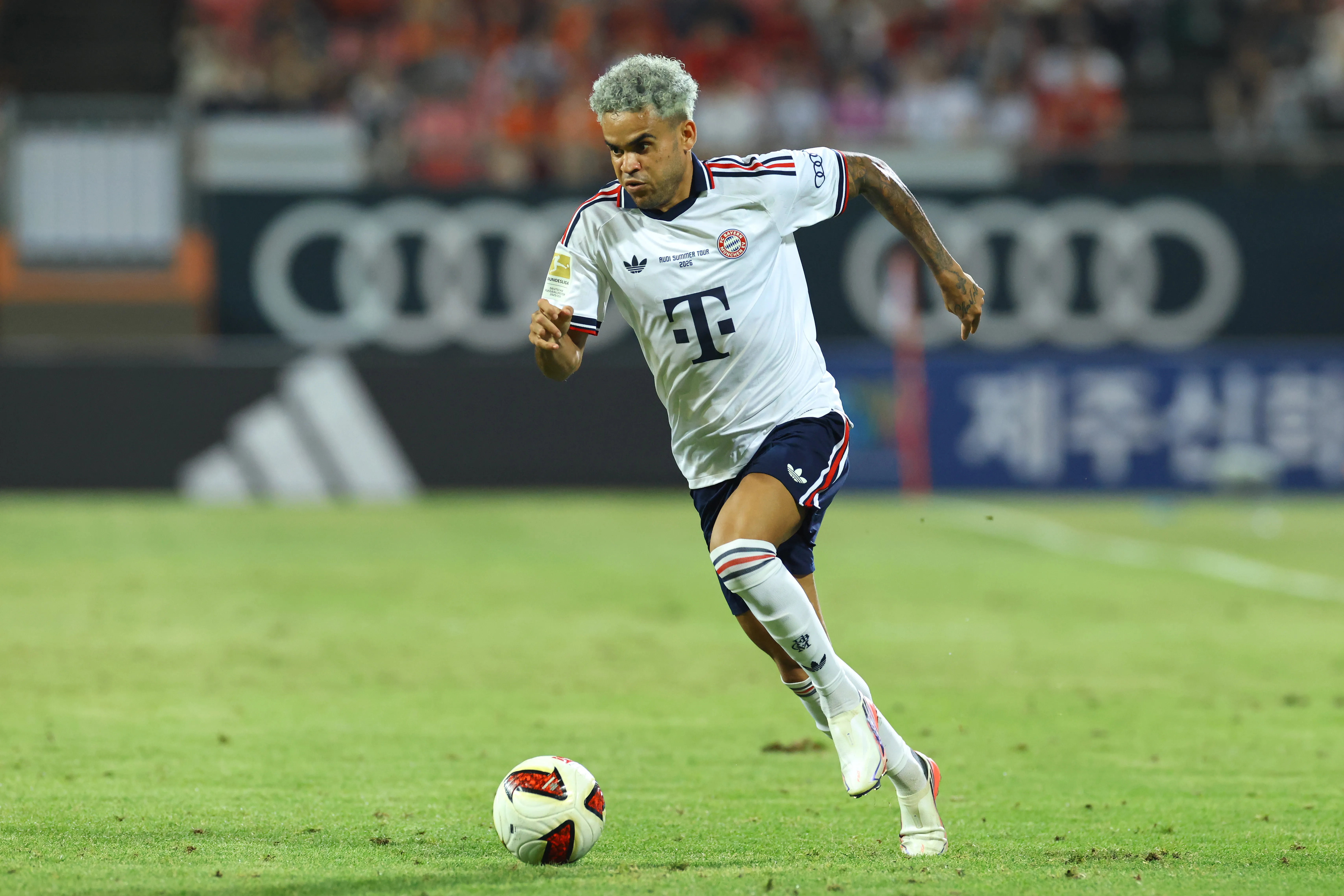 Luis Diaz en el amistoso contra Jeju SK FC (Getty Images)