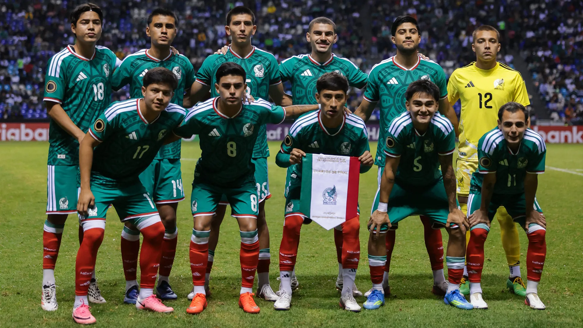 La alineación titular de México ante Panamá en los cuartos de final (@miseleccionsubs)