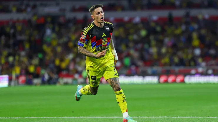 Brian Rodríguez convirtió un verdadero golazo con América.