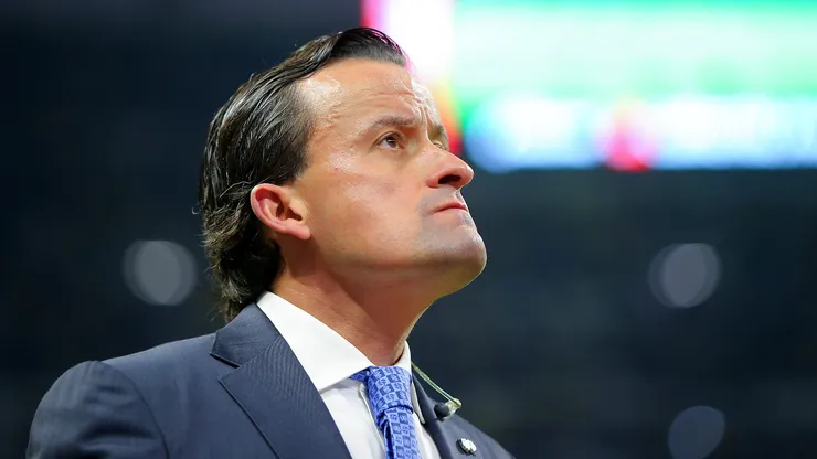 Abuchean y critican a Mikel Arriola en el Estadio Azteca
