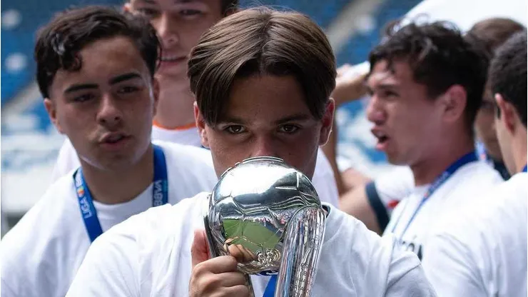 ¡Bombazo en la cantera! Nieto de una leyenda de Tigres firma con el Club América