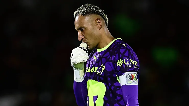 Keylor Navas en Pumas