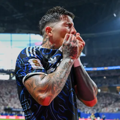 Mientras en Chelsea gana 10,9 millones, el salario que podría dar City a Enzo Fernández