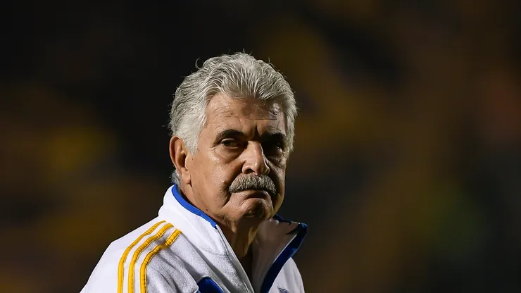 Ferretti cargó duró contra Las Águilas.