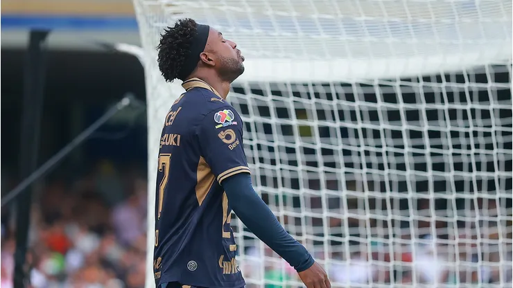 Álvaro Angulo será baja por algunas semanas en Pumas UNAM.