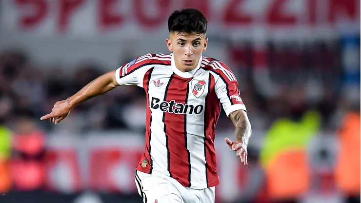 Almada no aparece en la formación rojiblanca.