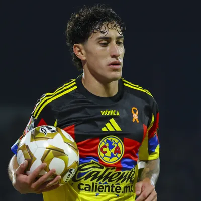 ¡Sigue de baja! Alex Zendejas no jugará ante Juárez y preocupa al América