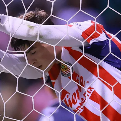 ¿Por qué no juega 'Hormiga' González en Chivas vs. Xolos por el Apertura 2026?