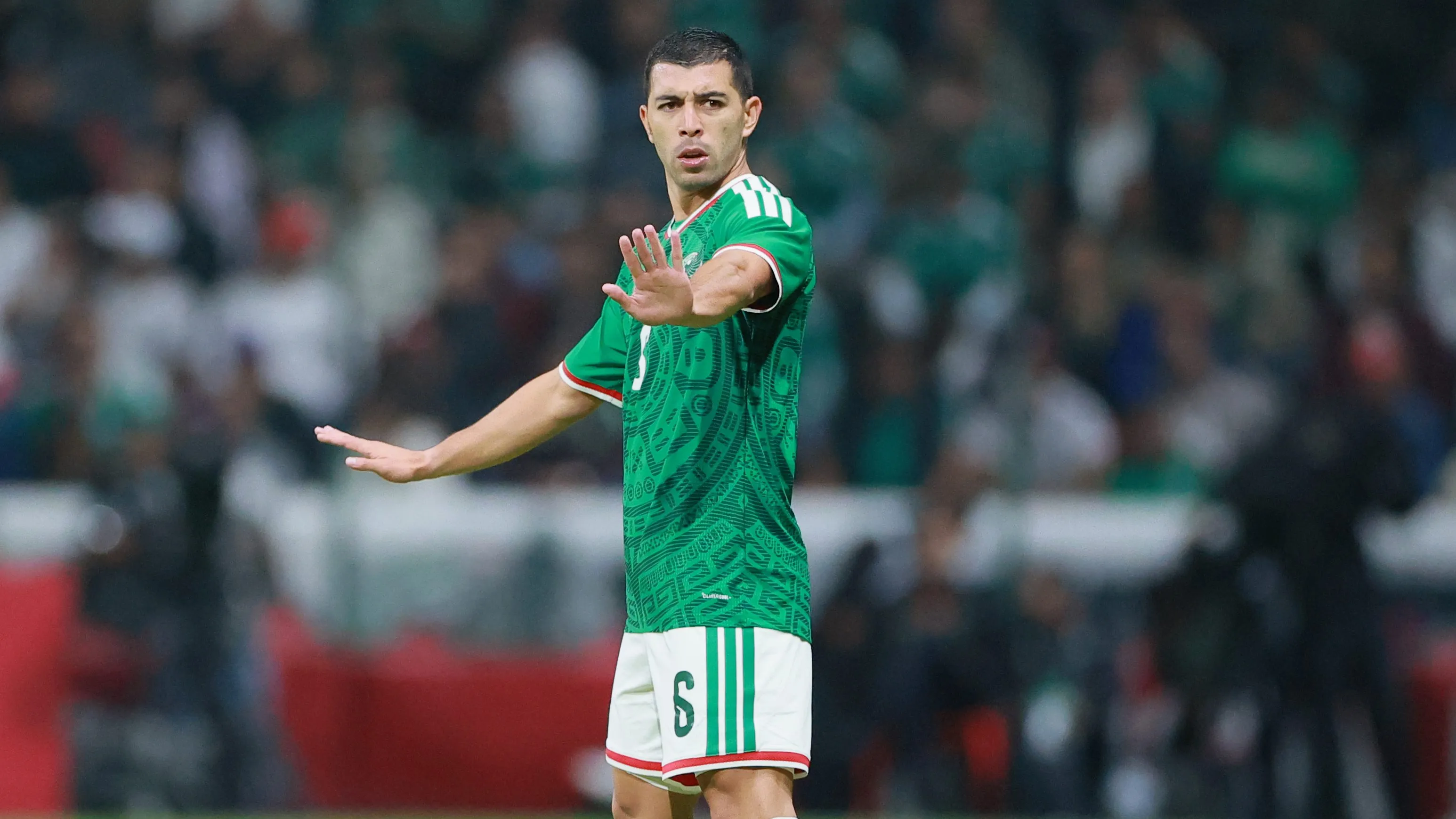 Erik Lira espera por su venta a Europa [Foto: Getty]