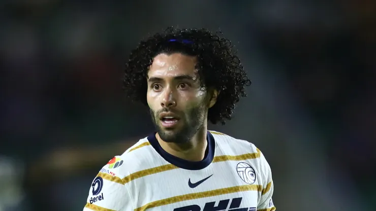 Pumas ya presentó a Chino Huerta.