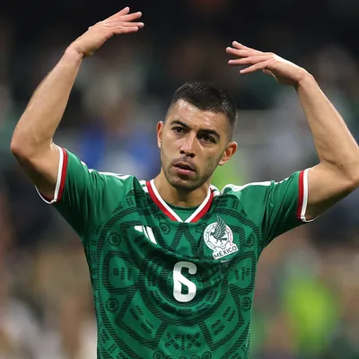 Erik Lira se queda en Cruz Azul