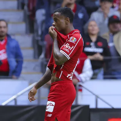 ¿Se queda en Toluca? Giro 180° en la novela de Helinho y CSKA Moscú