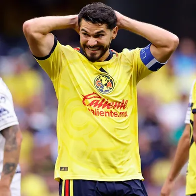 Henry Martín duro contra el arbitraje tras la eliminación del América