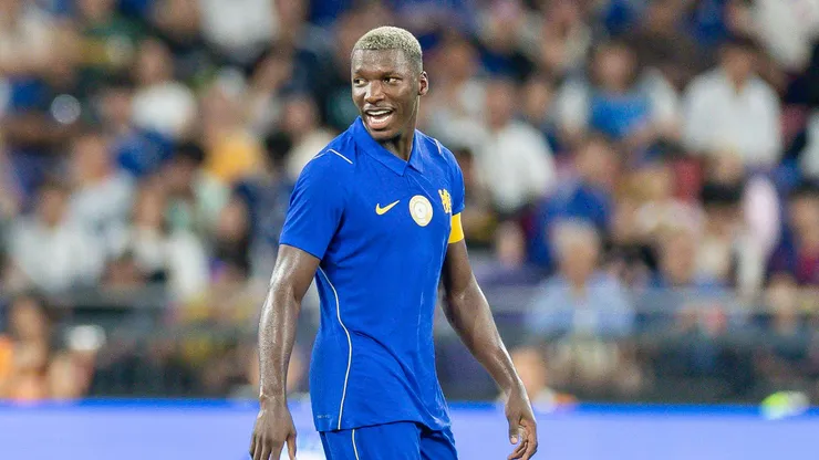 Moisés Caicedo no juega con Chelsea ante Arsenal