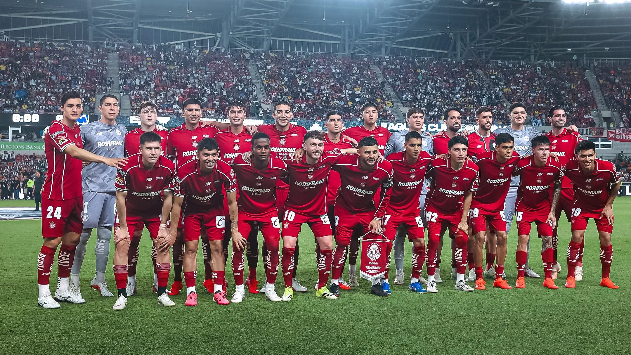 El plantel campeón de la Leagues Cup [Foto: Toluca FC]