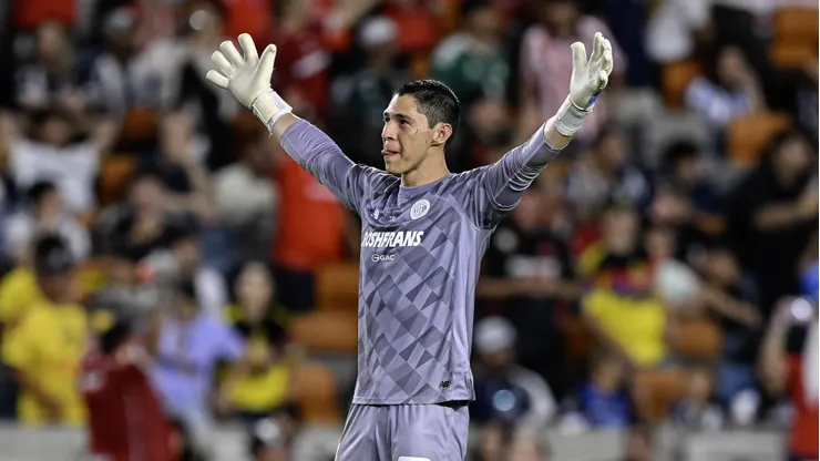 Hugo González se burló ante la afición de Rayados
