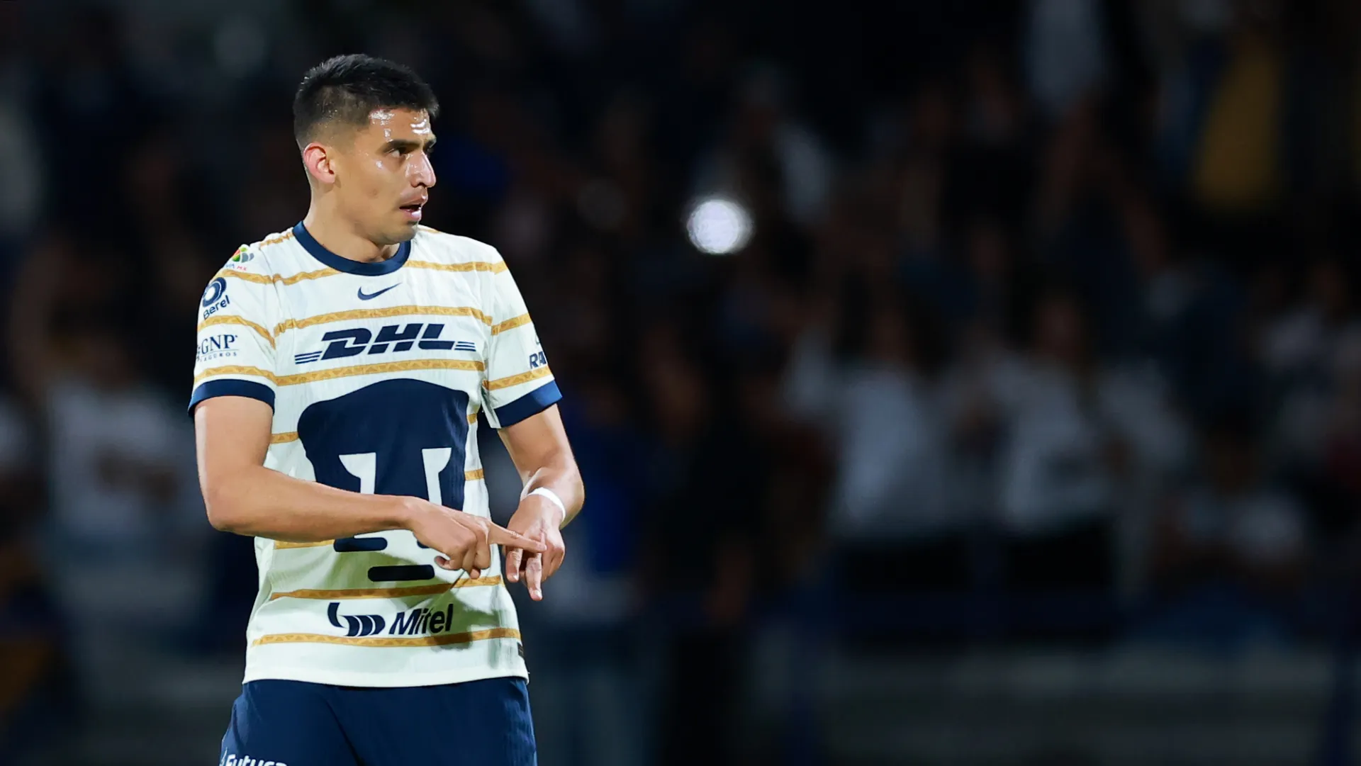 Guillermo Martínez lleva sus goles de Pumas a Tigres. (GETTY IMAGES)