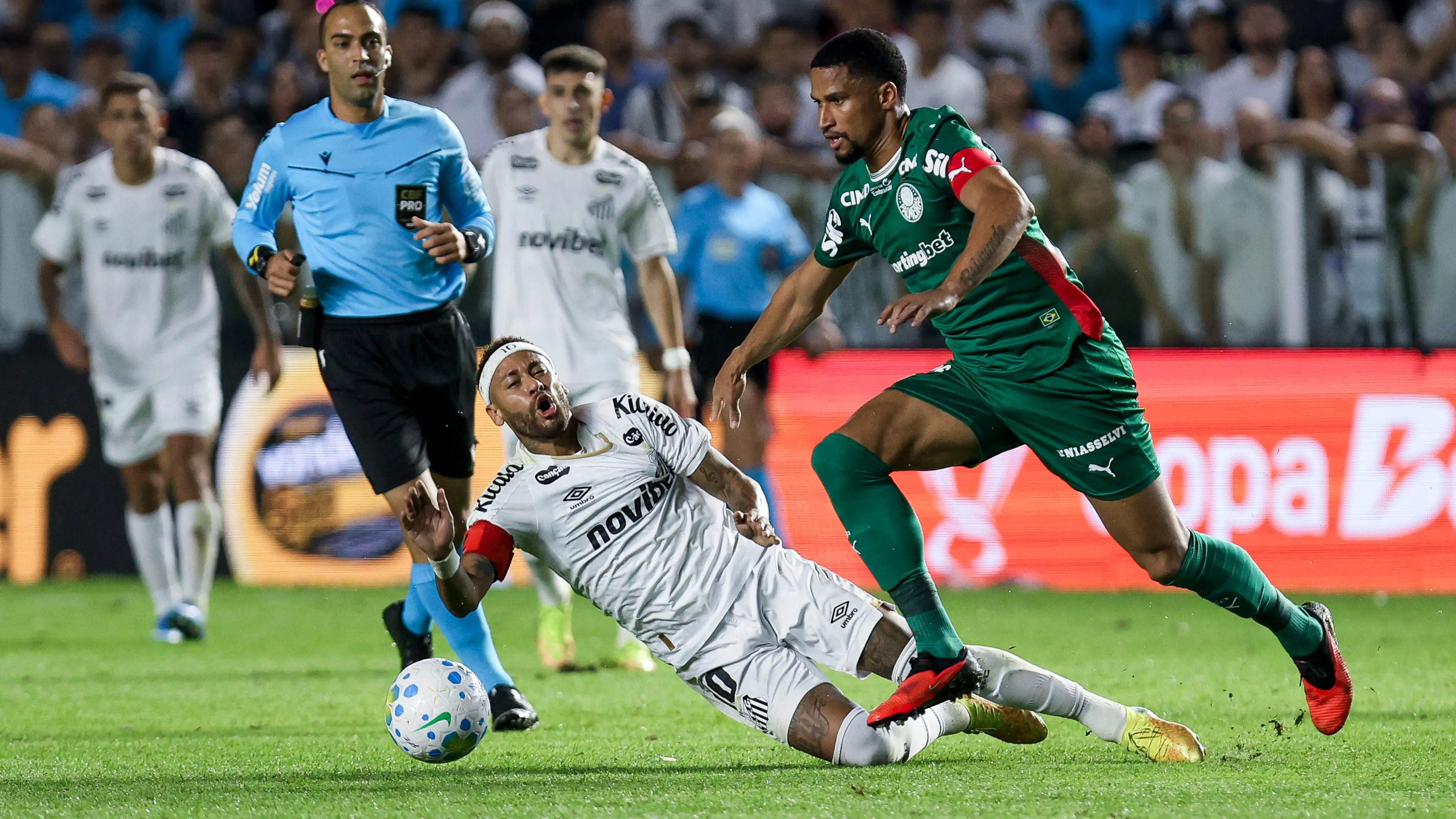 El momento de la lesión de Neymar [Foto: Getty]