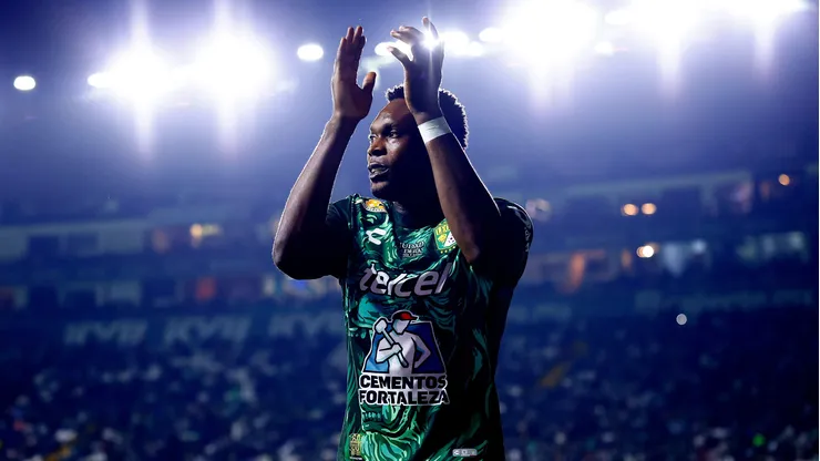Diber Cambindo, afuera del once ante Pumas.