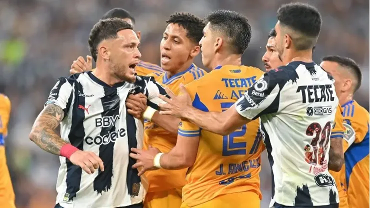 Se viene un nuevo Clásico Regio muy caliente.