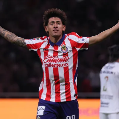 Santiago Sandoval habló sobre el Clásico Nacional tras su doblete con Chivas