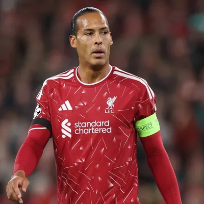 ¿Por qué no juega Virgil Van Dijk en Liverpool vs. Tottenham?