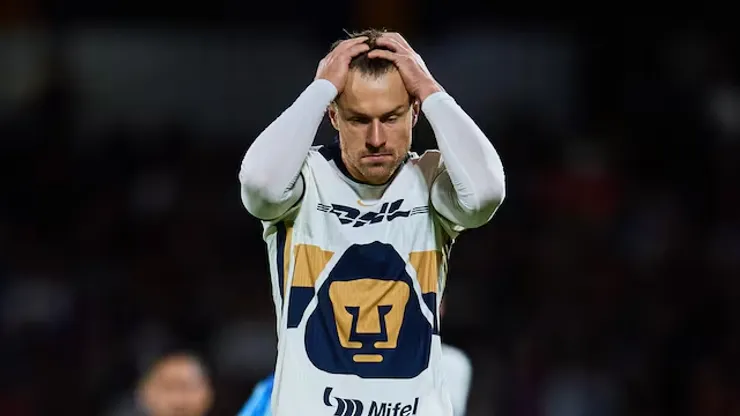 Ramsey no tuvo un exitoso paso por Pumas.