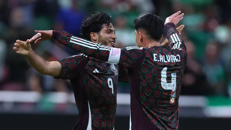 Raúl Jiménez y Edson Álvarez