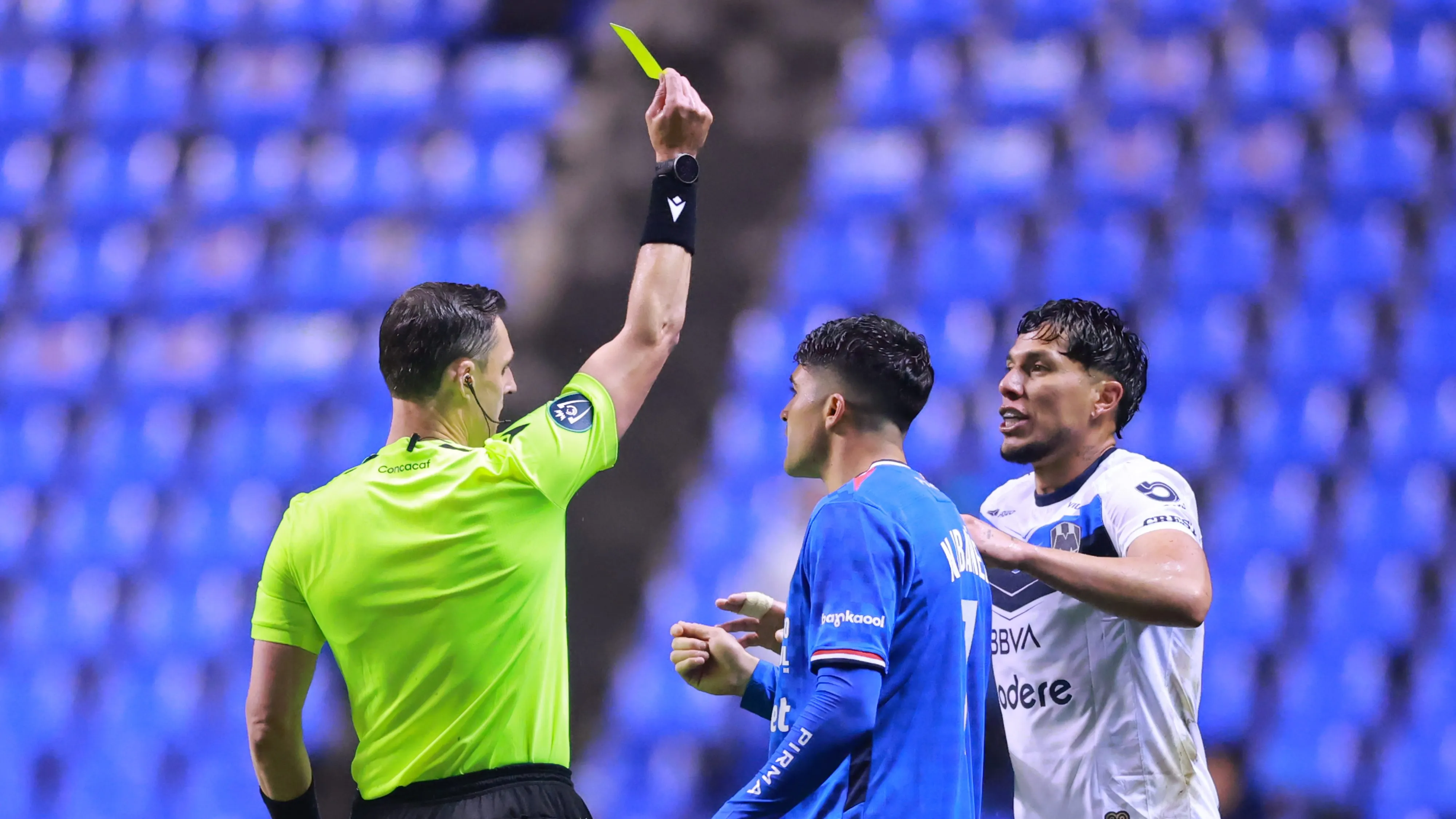 Rayados vs. Cruz Azul, un duelo áspero de Liga MX [Foto: Getty]