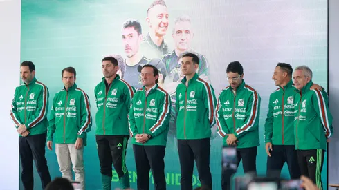 A días del debut con México se va con Javier Aguirre