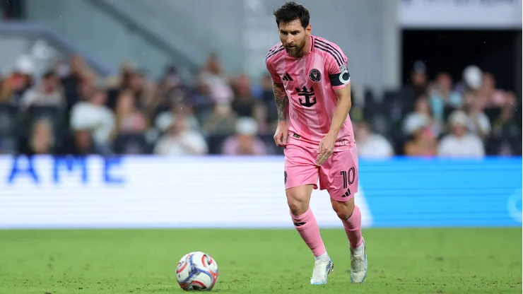 Lionel Messi convierte su gol 930 en su carrera