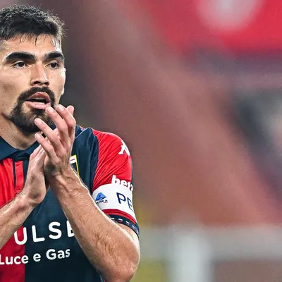 Johan Vásquez rechazó a cuatro grandes equipos