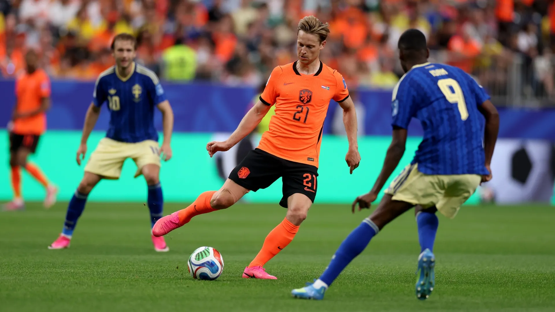 Frenkie de Jong contra Suecia en el Mundial 2026.