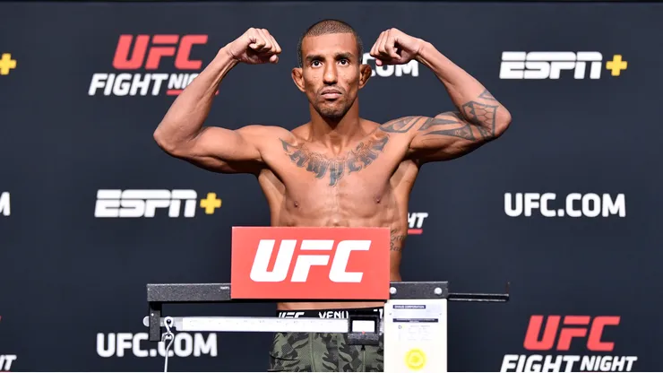 Raoni Barcelos preocupó a todos en UFC con su salud.