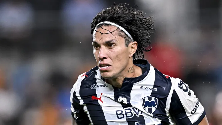 En Rayados buscan blindar a Carlos Salcedo