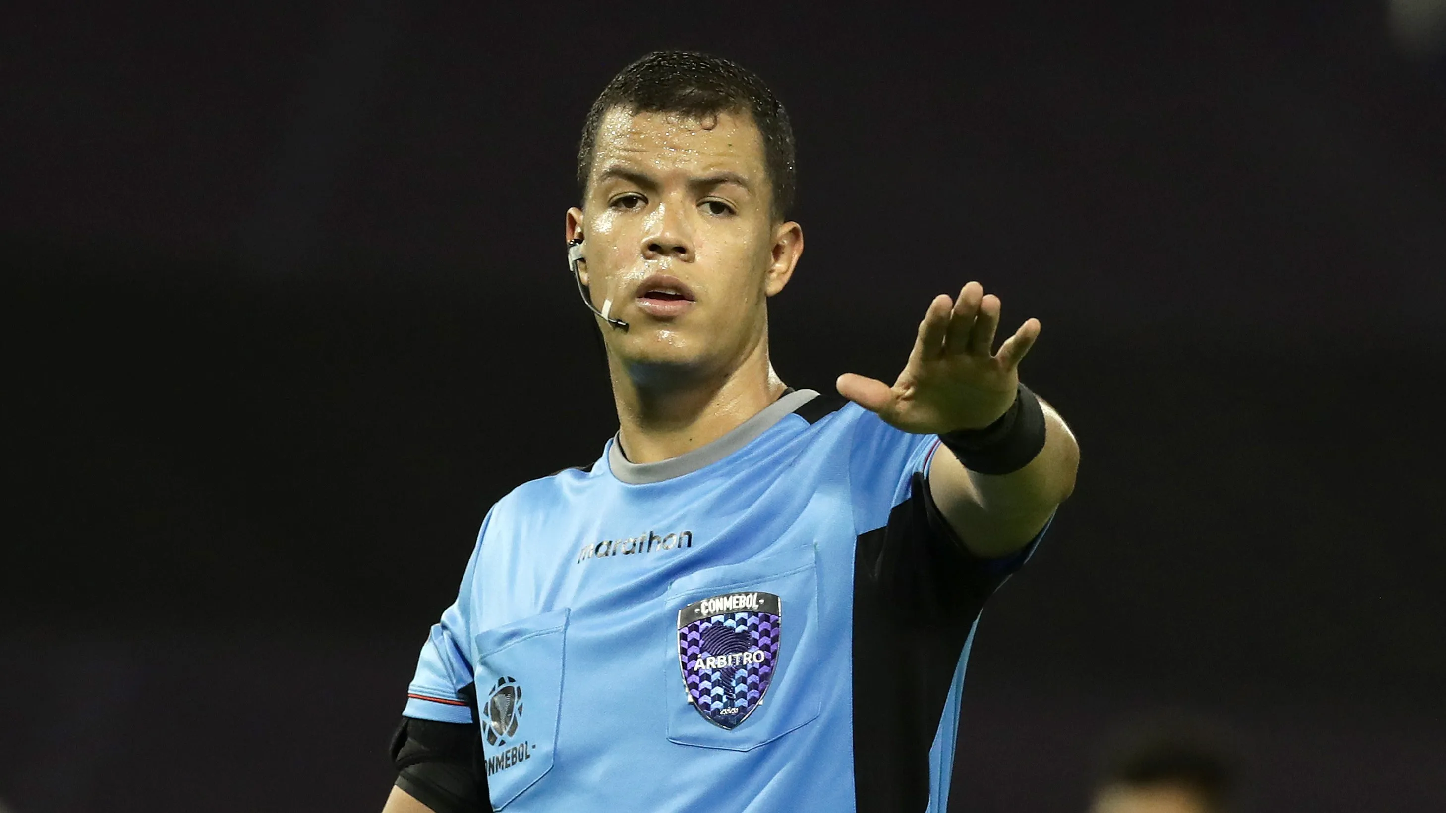 El joven Ospina, responsable de Argentina-Bolivia [Foto: Getty]
