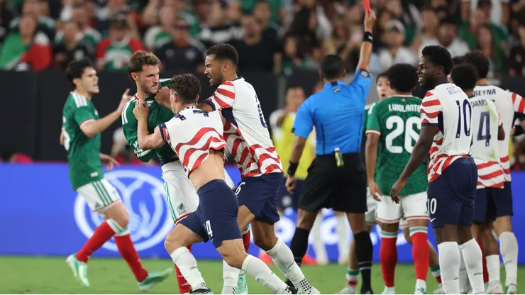 México sufrió una dura goleada ante Estados Unidos.